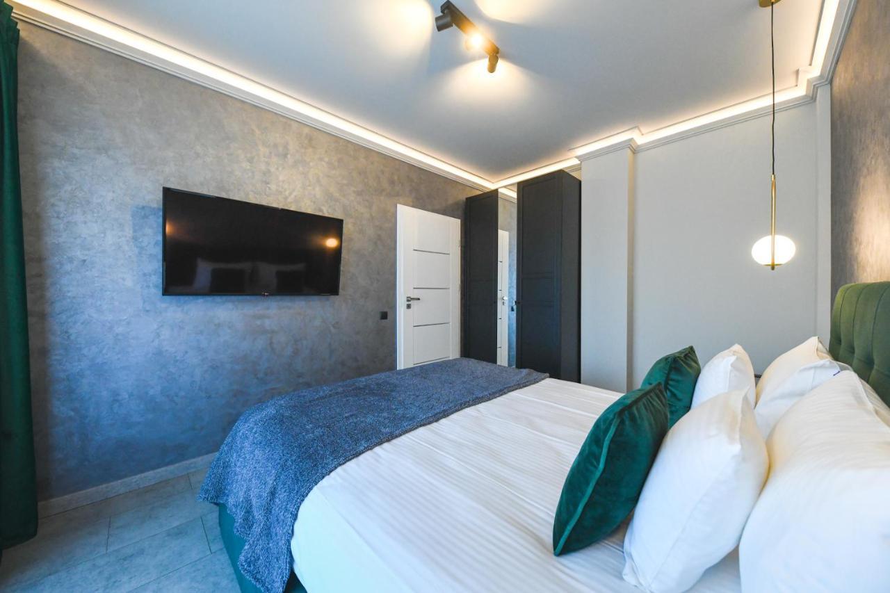 Panoramic Apartment With Terrace クルージュ＝ナポカ エクステリア 写真