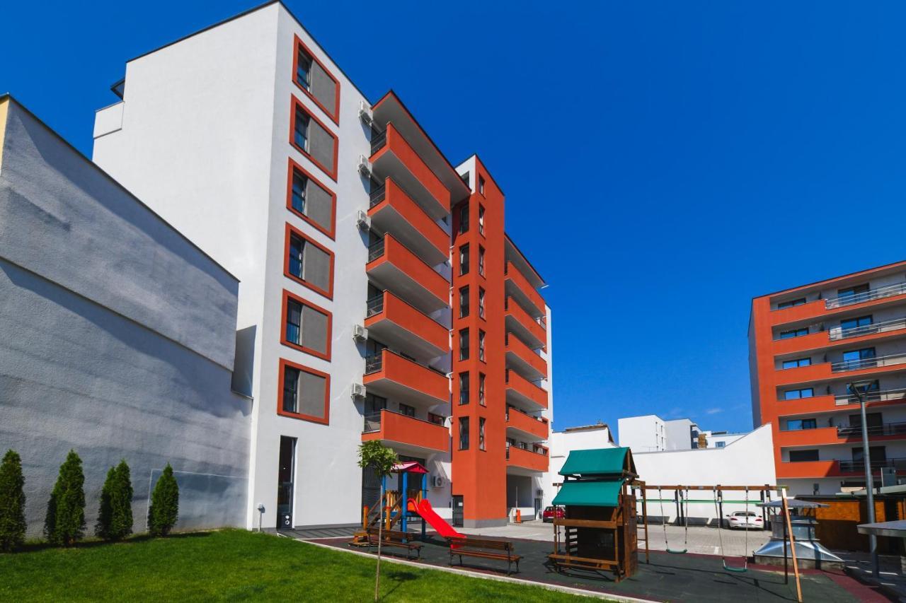 Panoramic Apartment With Terrace クルージュ＝ナポカ エクステリア 写真