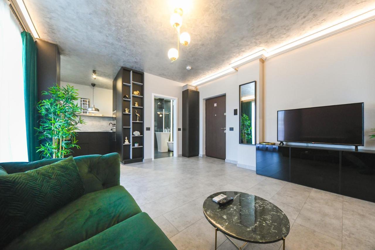 Panoramic Apartment With Terrace クルージュ＝ナポカ エクステリア 写真
